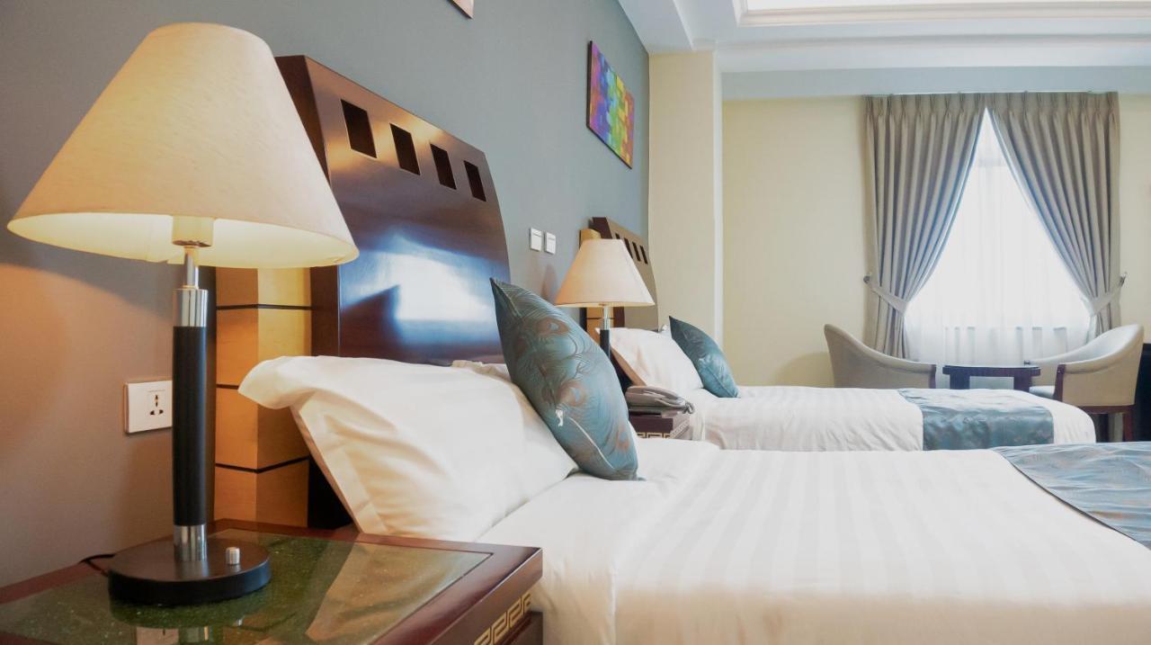 Dabi Hotel & Apartments Addis Ababa Exterior photo