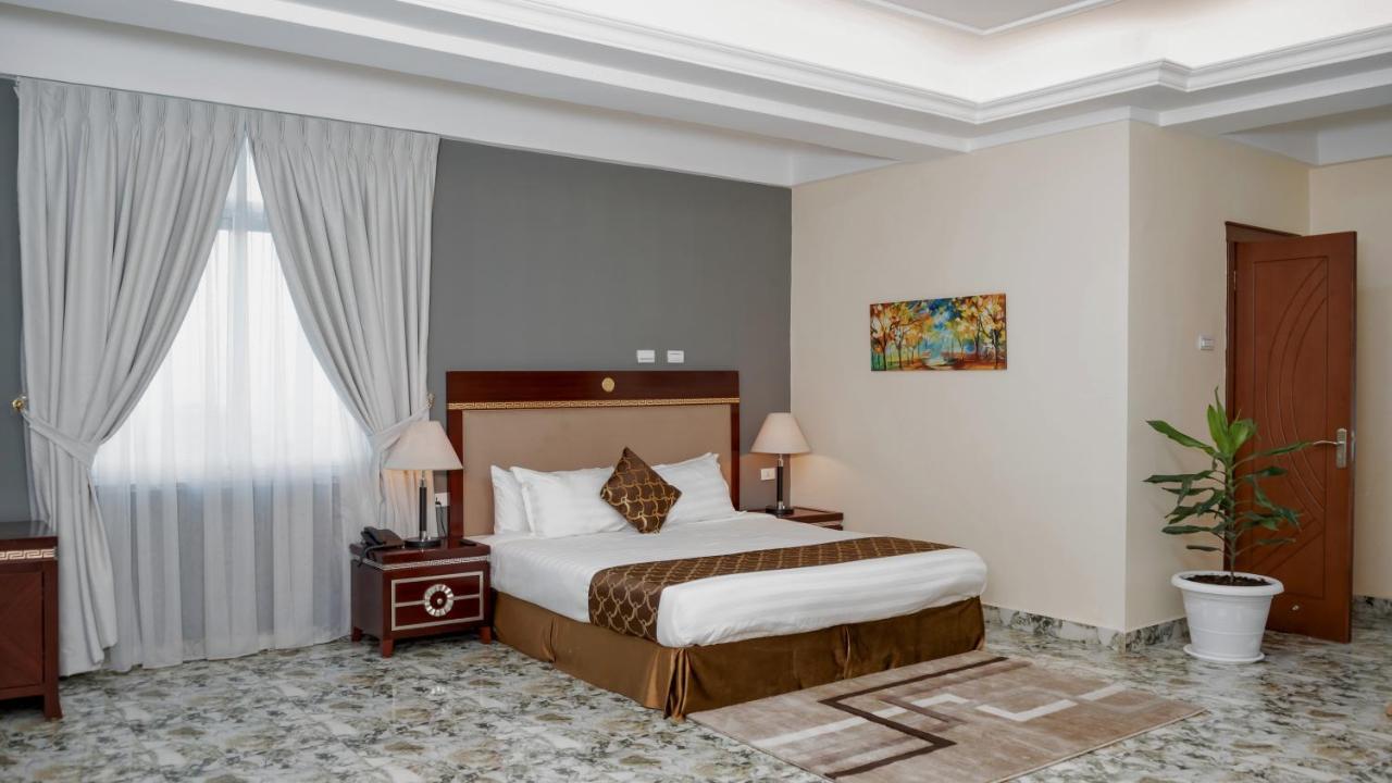 Dabi Hotel & Apartments Addis Ababa Exterior photo